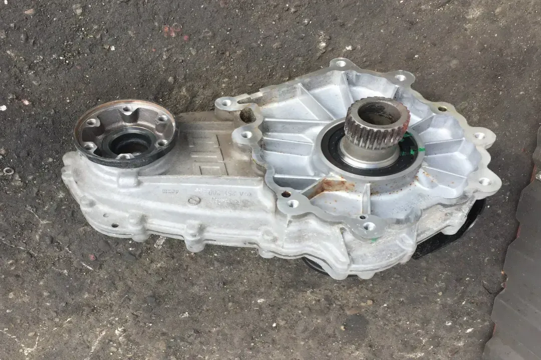 a2512802200   transfer case (2)